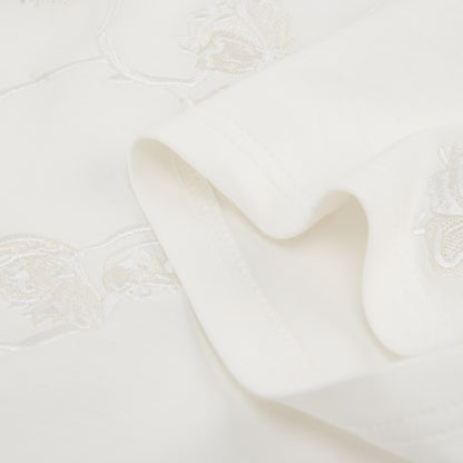 SAKURA TAKUMI SHIROI TEE